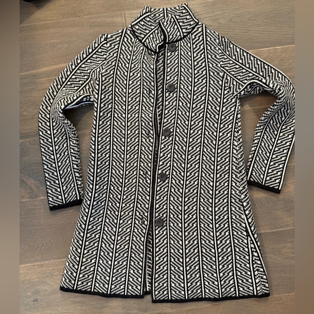 Cocogio long button sweater jacket